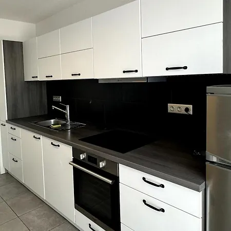 Chez Marie Apartment *