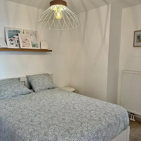 Chez Marie Apartment *